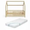 VitaliSpa Kinderhaus Wiki 70x140 Cm Mit Zaun Und Matratze Natur 2 VitaliSpa Kinderhaus Wiki 70x140 Cm Mit Zaun Und Matratze Natur -Mytoys Home Store 20850840 01