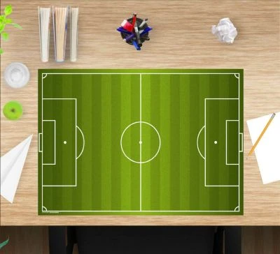 Coveryourdesk Schreibtischunterlage Schreibtischunterlage Schreibunterlage Aus Premium Vinyl - Für Jungs - Fussballfeld - 60 X 40 Cm 4 Coveryourdesk Schreibtischunterlage Schreibtischunterlage Schreibunterlage Aus Premium Vinyl - Für Jungs - Fussballfeld - 60 X 40 Cm – Bild 2