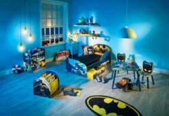 Worlds Apart Batman - Set Aus Tisch Und 2 Stühlen Für Kinder  -Mytoys Home Store 21706207 05