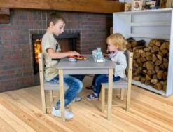 Coemo 3tlg. Kindersitzgruppe Stefano 1 Tisch 2 Stühle 10 Coemo 3tlg. Kindersitzgruppe Stefano 1 Tisch 2 Stühle -Mytoys Home Store 23571661 03