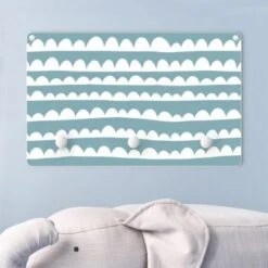 Bilderwelten Kindergarderobe Holz Gezeichnete Weiße Wolkenbänder Auf Taubenblau -Mytoys Home Store 25418763 03